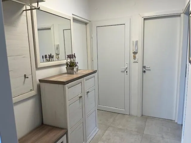 Angels Mirjana Lejlighed