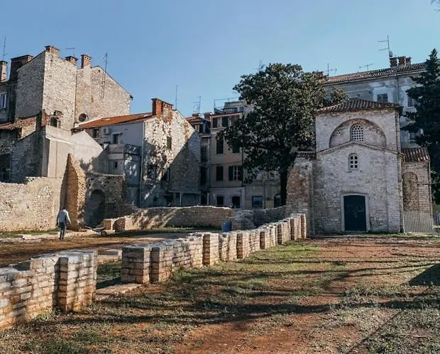 Angels Mirjana 풀라